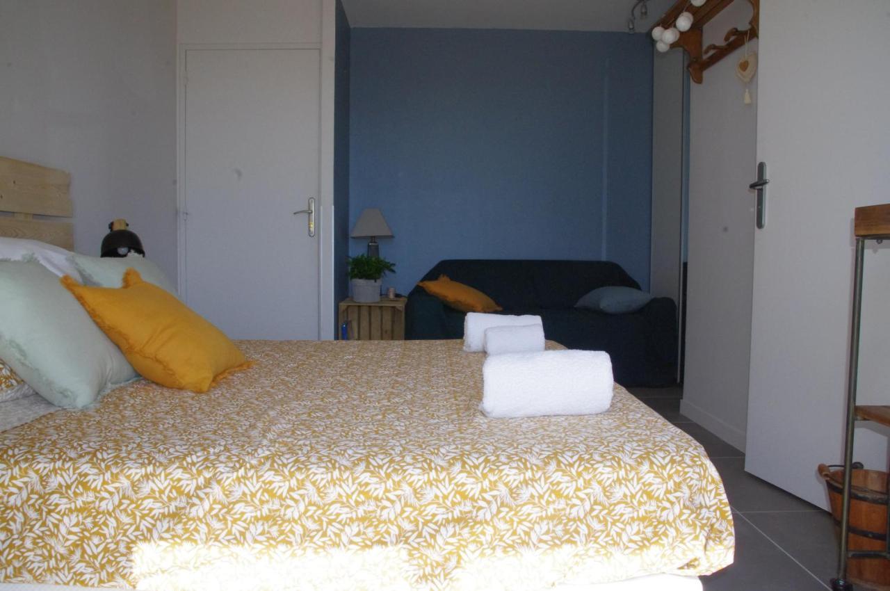 Le Grand Cèdre - 2 Chambres d'hôtes - Sud Ardèche Bourg-Saint-Andéol Extérieur photo
